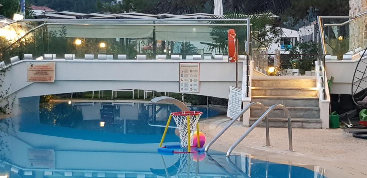 Hatzoudis Luxury Suites Криси Амудия Екстериор снимка