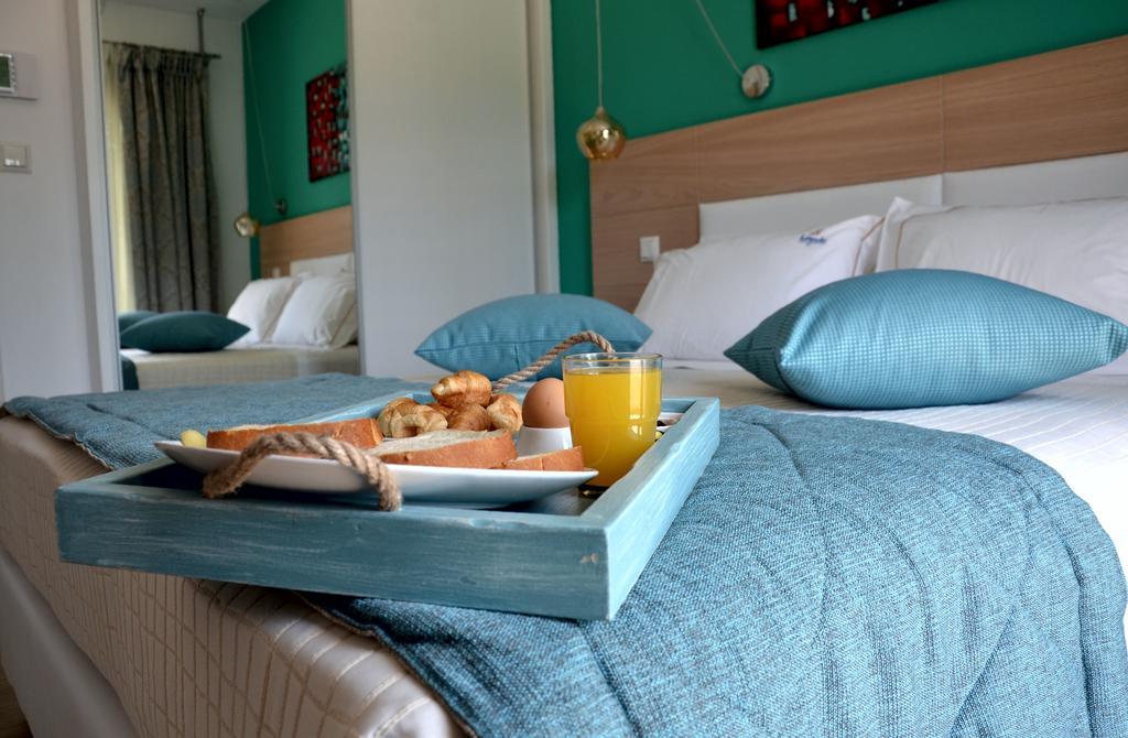 Hatzoudis Luxury Suites Криси Амудия Екстериор снимка