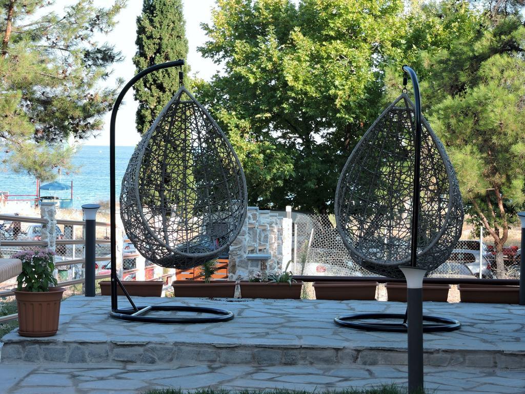 Hatzoudis Luxury Suites Криси Амудия Екстериор снимка